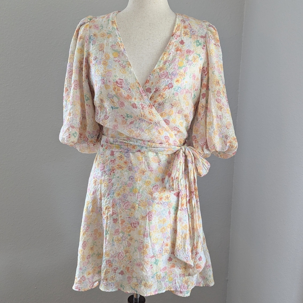 MINKPINK Pastel Floral Mini Wrap Dress Medium Romantic Spring Brunch Cottagecore